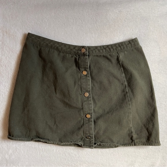 Wild Honey Button Skirt - Picture 4 of 6